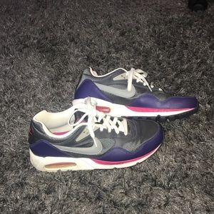 Women’s Nike Air Shoes